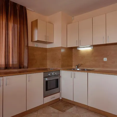 Vakantiehuis Vemara Club *